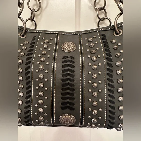 American Bling Studded Concealed Carry Shoulder Bag – Western Style - Picture 5 of 15